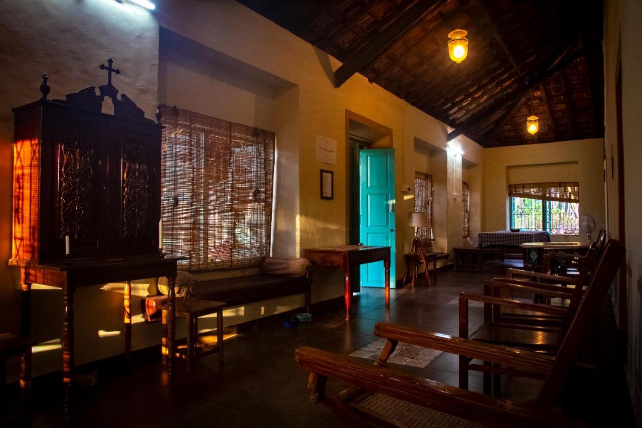 The Bungalow Bogmalo An 1880 Indo Portuguese Heritage Beach Villa South Goa Kamer foto