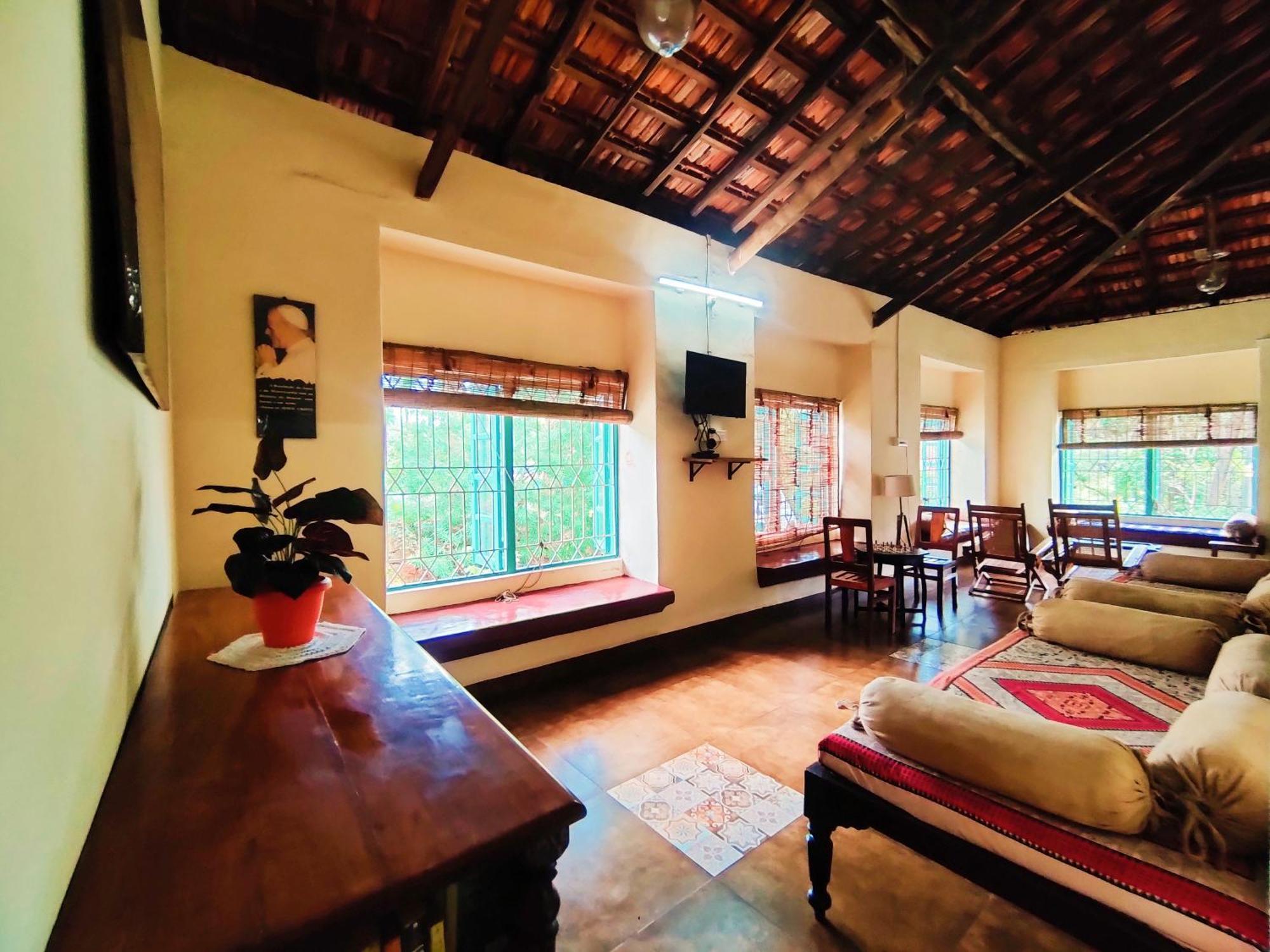 The Bungalow Bogmalo An 1880 Indo Portuguese Heritage Beach Villa South Goa Buitenkant foto