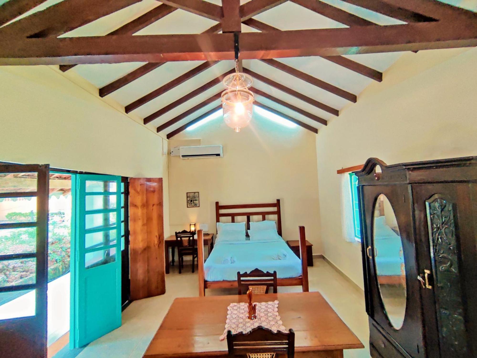 The Bungalow Bogmalo An 1880 Indo Portuguese Heritage Beach Villa South Goa Buitenkant foto